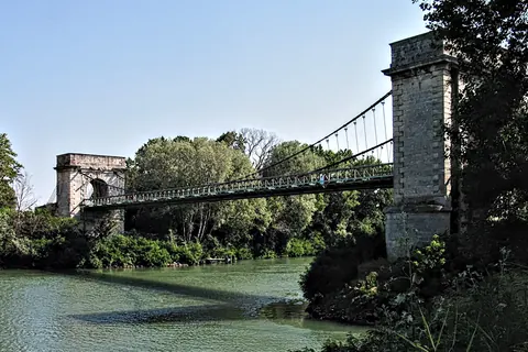 Fourques